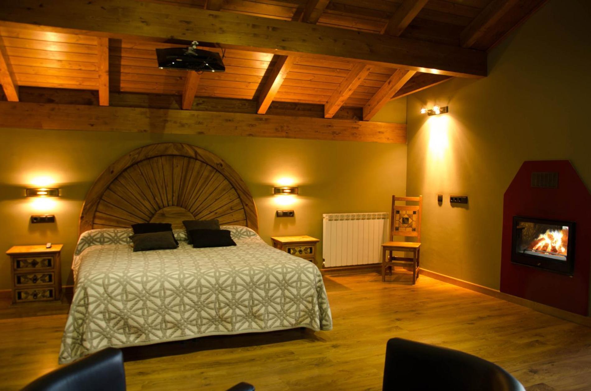 בית הארחה Escalona 	Casas La Ribera Ordesa מראה חיצוני תמונה