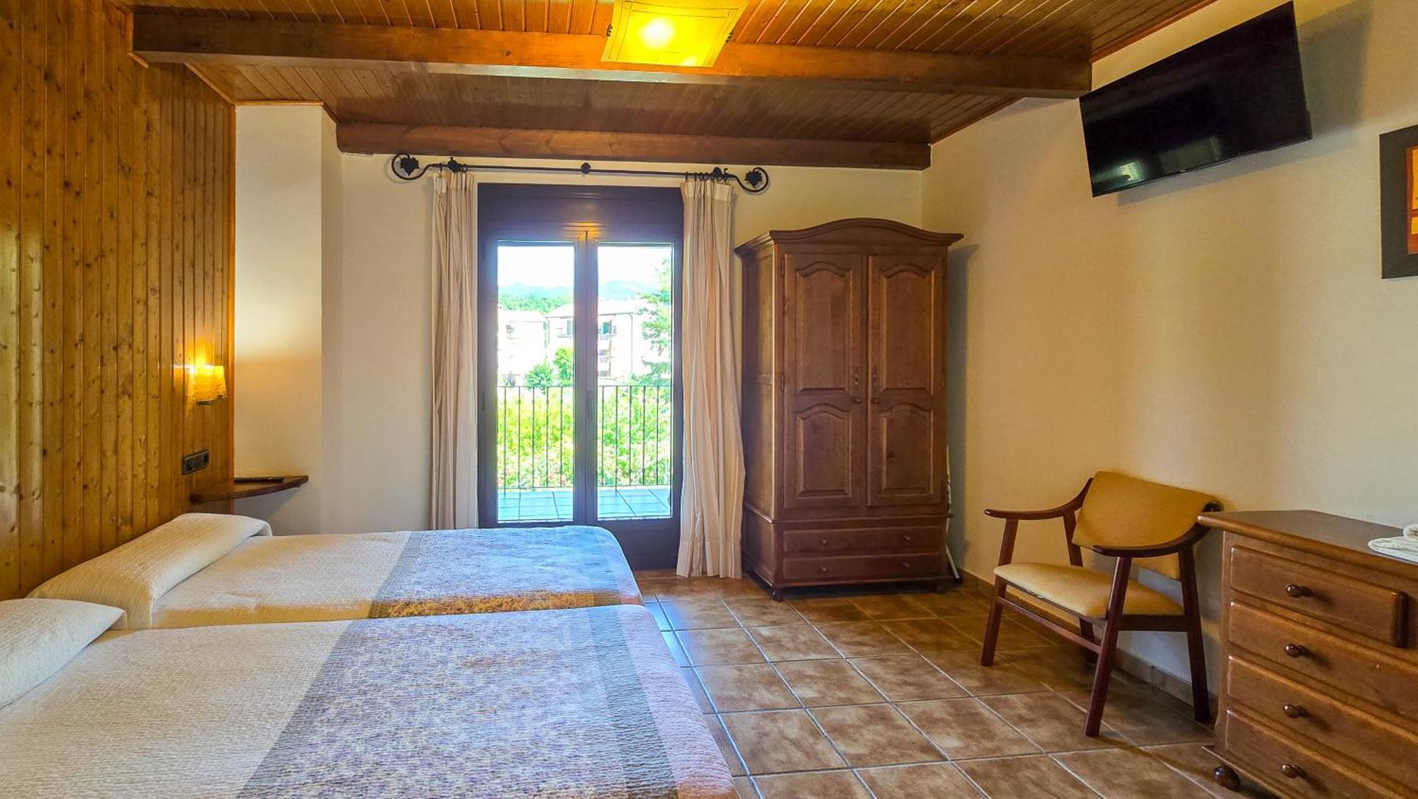 בית הארחה Escalona 	Casas La Ribera Ordesa מראה חיצוני תמונה
