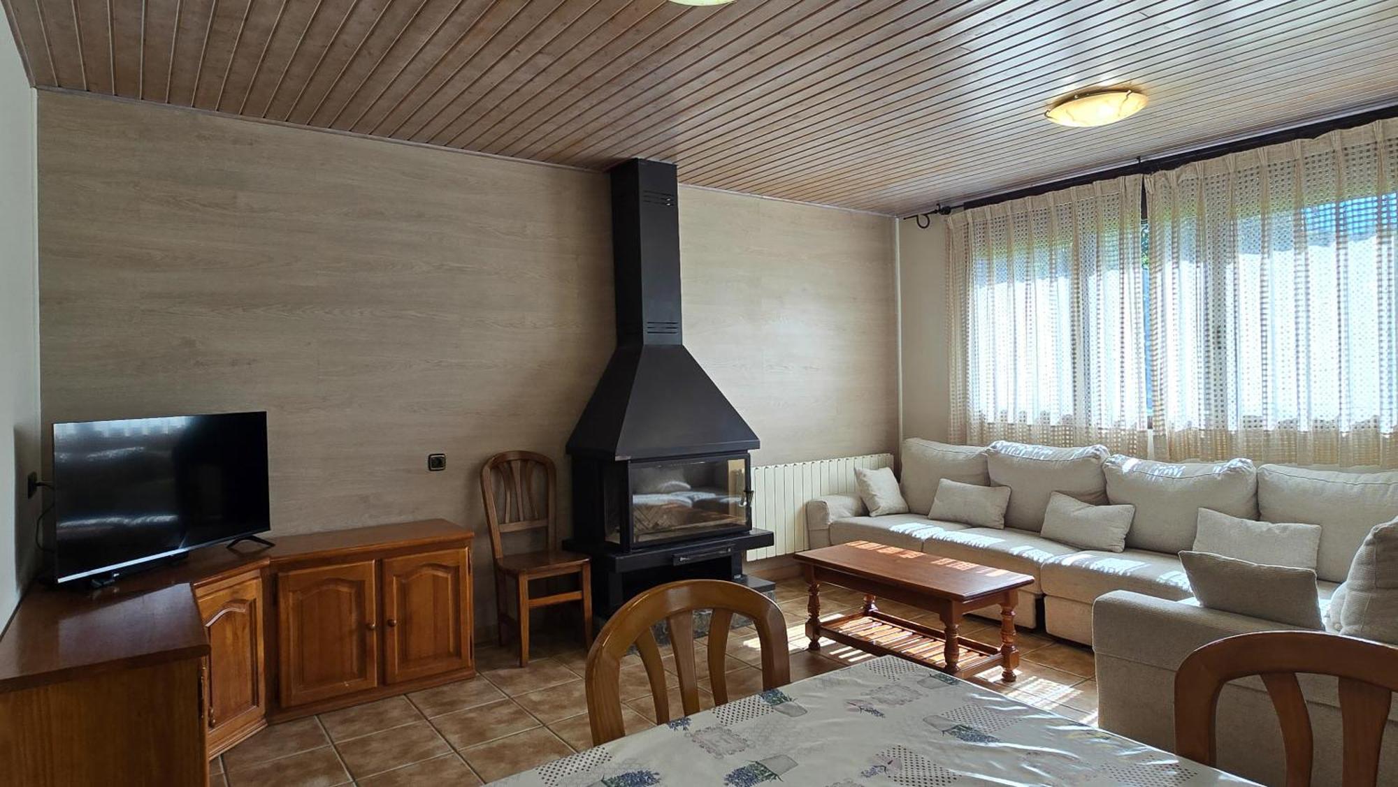 בית הארחה Escalona 	Casas La Ribera Ordesa מראה חיצוני תמונה