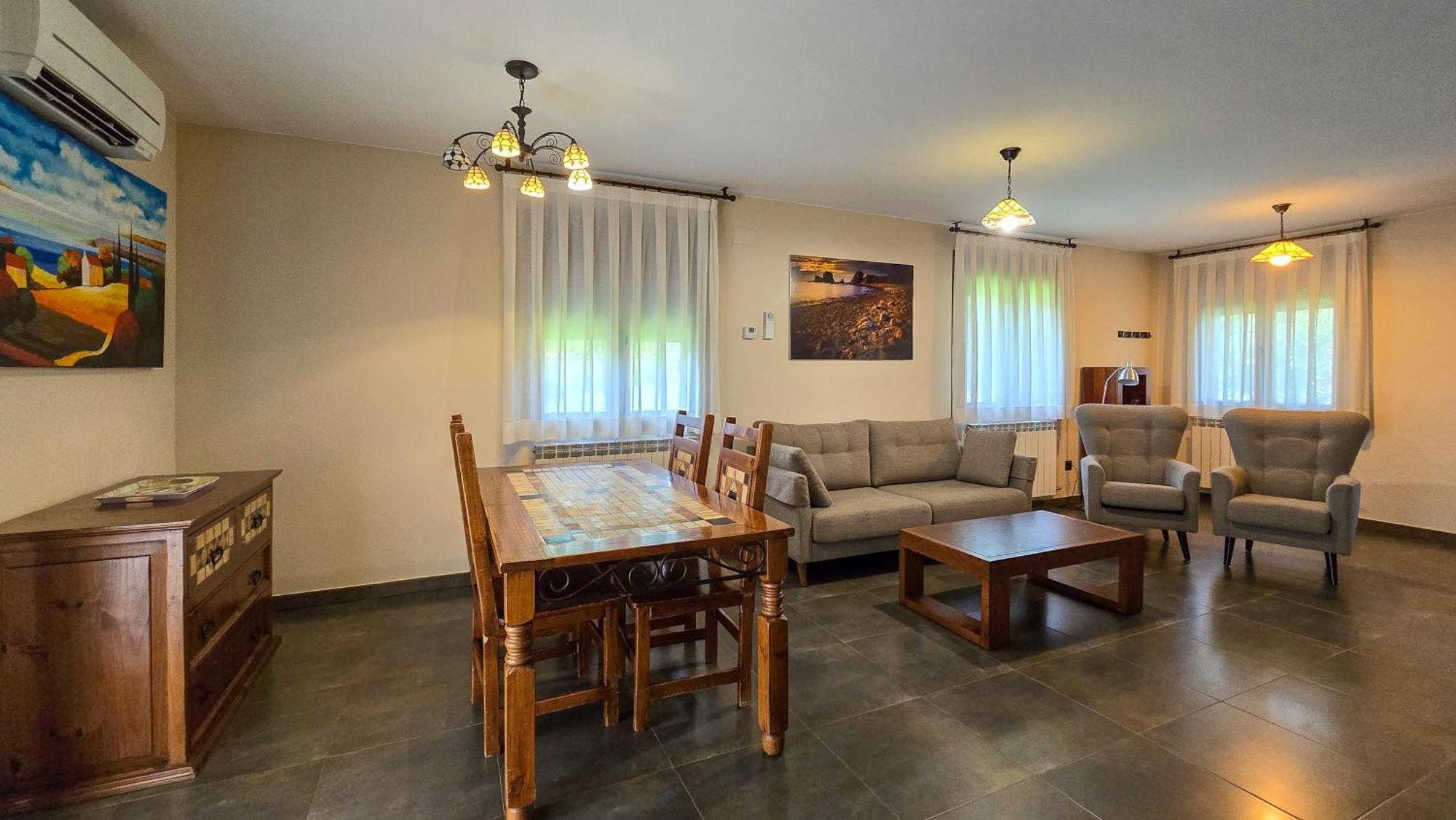בית הארחה Escalona 	Casas La Ribera Ordesa מראה חיצוני תמונה