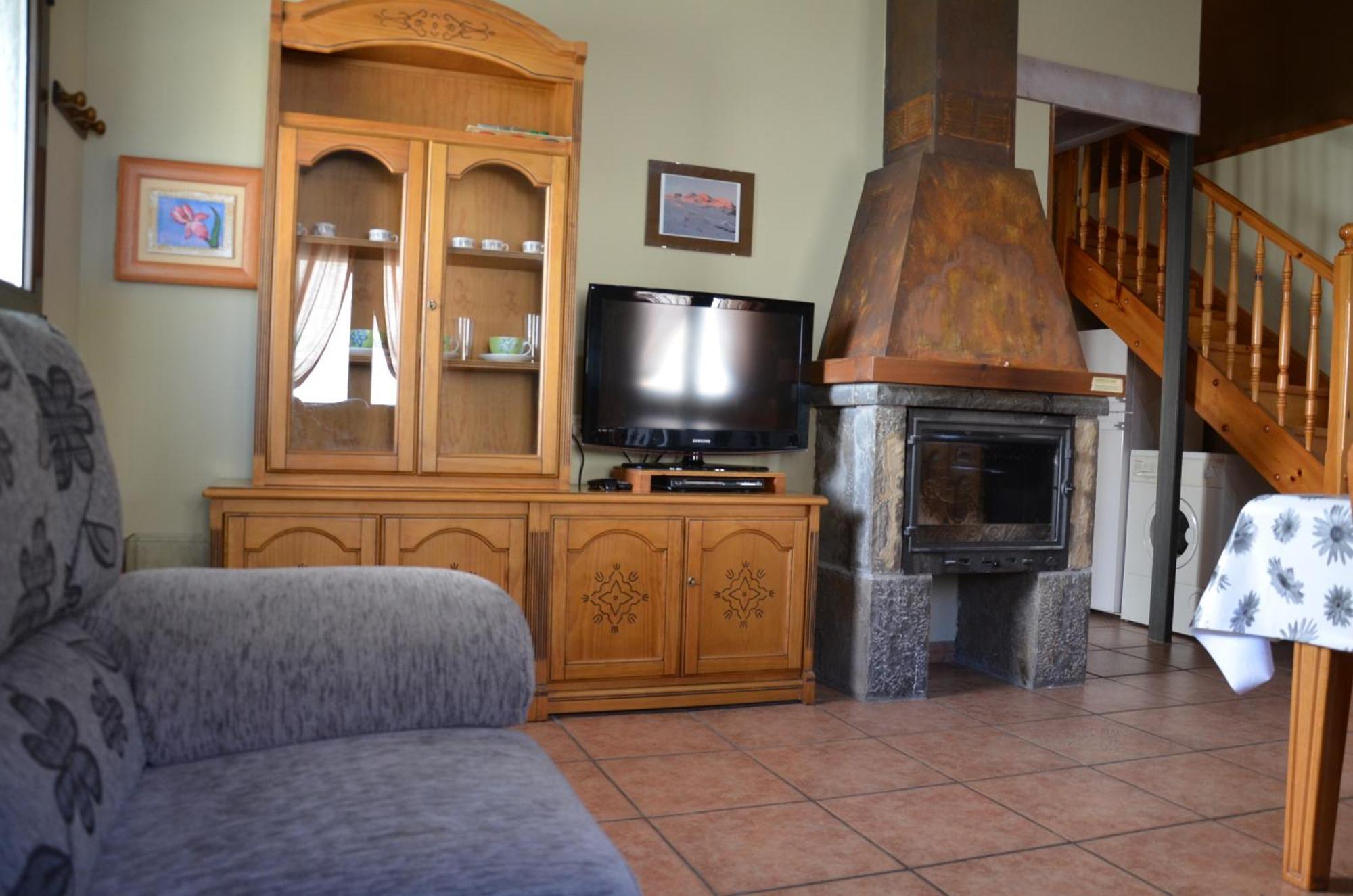 בית הארחה Escalona 	Casas La Ribera Ordesa מראה חיצוני תמונה